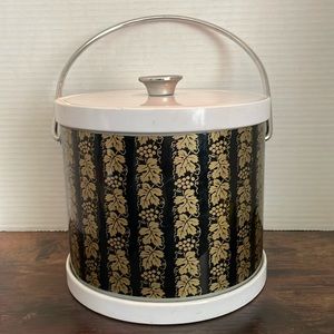 Vintage Plastic Ice Bucket with Metal Handle